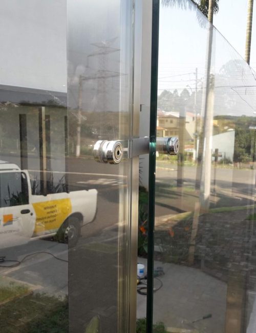 WhatsApp Image 2025-10-08 at 17.03.59 (1)